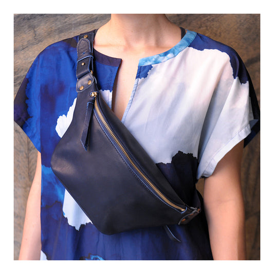 Bauchtasche LMAK 450 (Leder), Dunkelblau